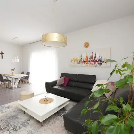 Nicole Appartement *