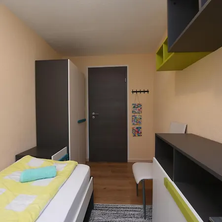 Nicole Apartment *