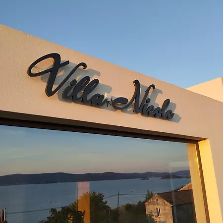 Nicole Apartmán